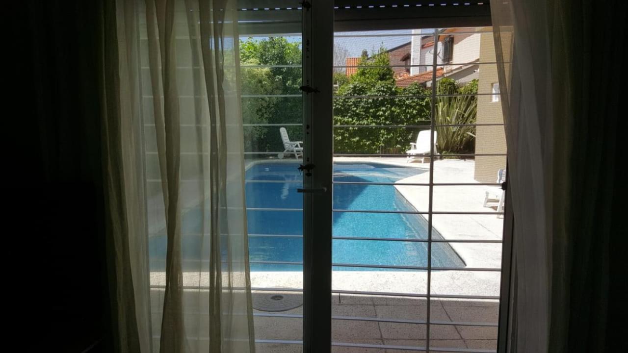 Lo De Lala B&B Con Energia Solar Acassuso Luaran gambar