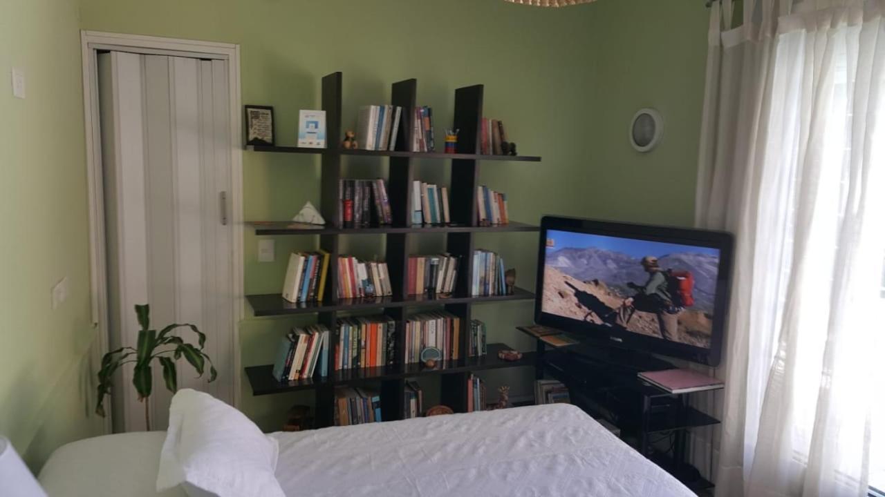 Lo De Lala B&B Con Energia Solar Acassuso Luaran gambar