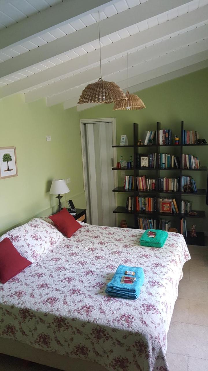 Lo De Lala B&B Con Energia Solar Acassuso Luaran gambar